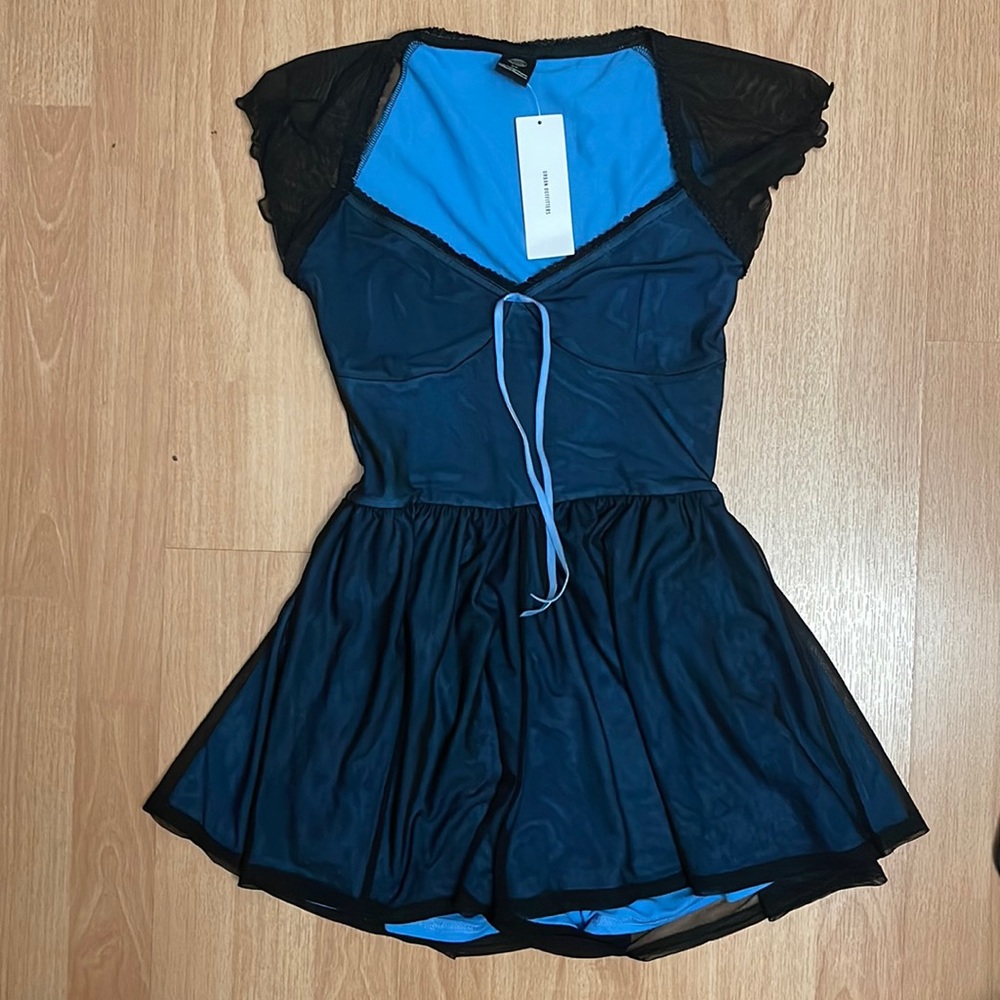 ✨ Urban Outfitters Europe Exclusive Millie Mesh Romper ✨